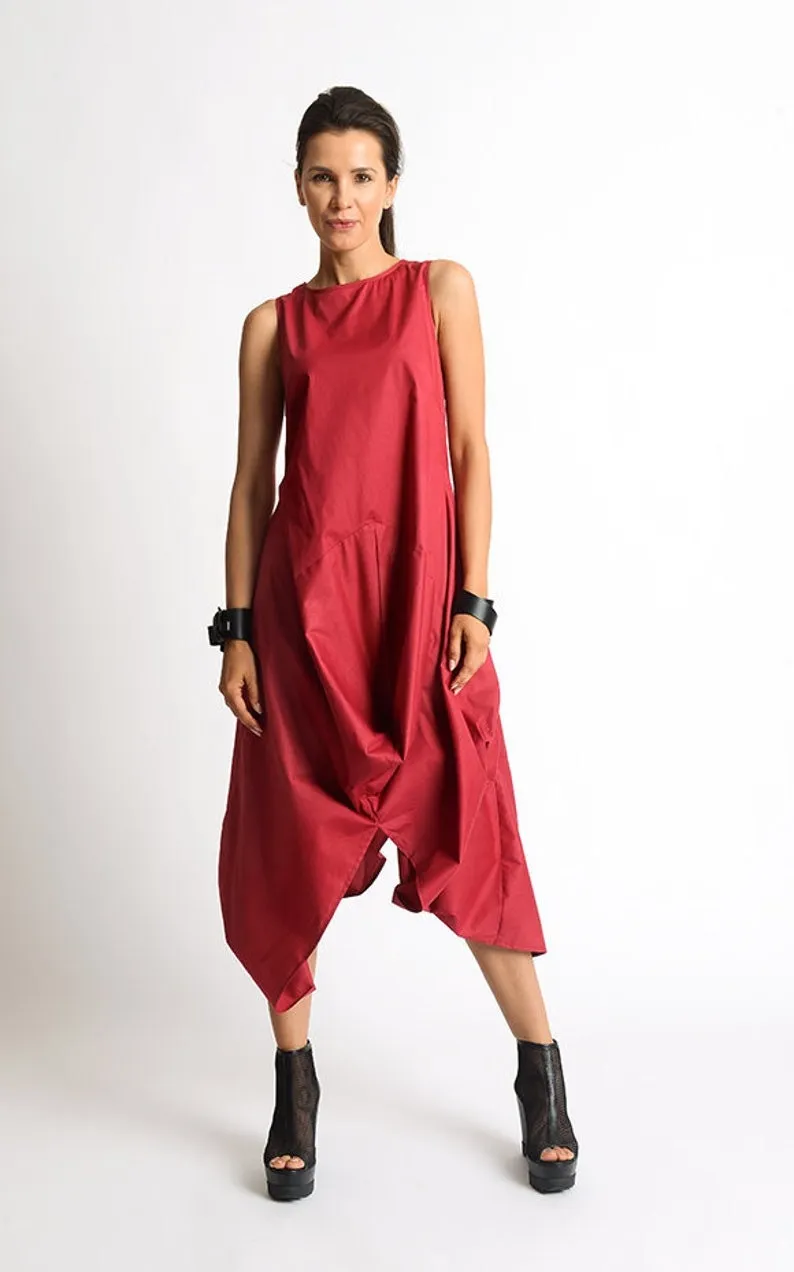Elegant Asymmetric Sleeveless Dress in Chic Gray