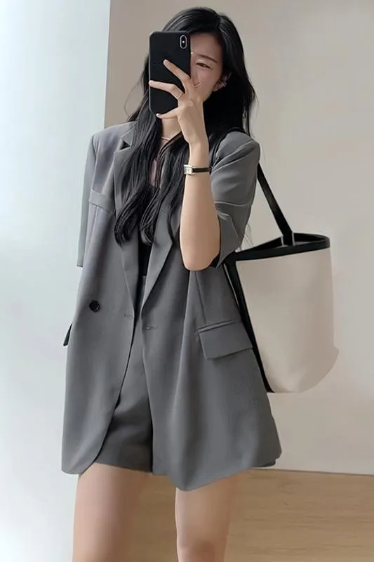 deanwangkt  Summer Retro Korean Version of the Temperament Short-sleeved Suit Jacket   Shorts Set Casual Loose Suit Two-piece Female