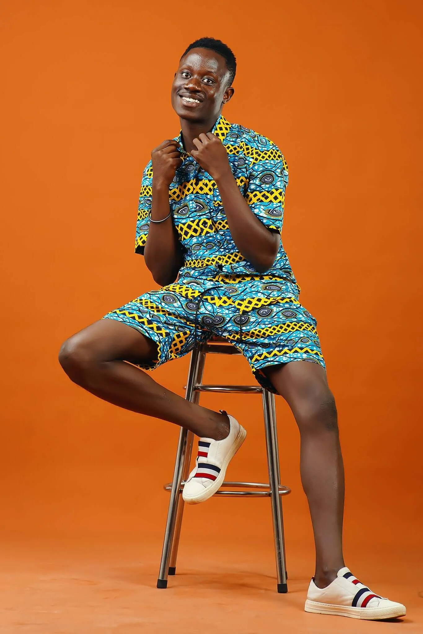 Easy On The Eye Blue African Print Short Sleeve Shirt