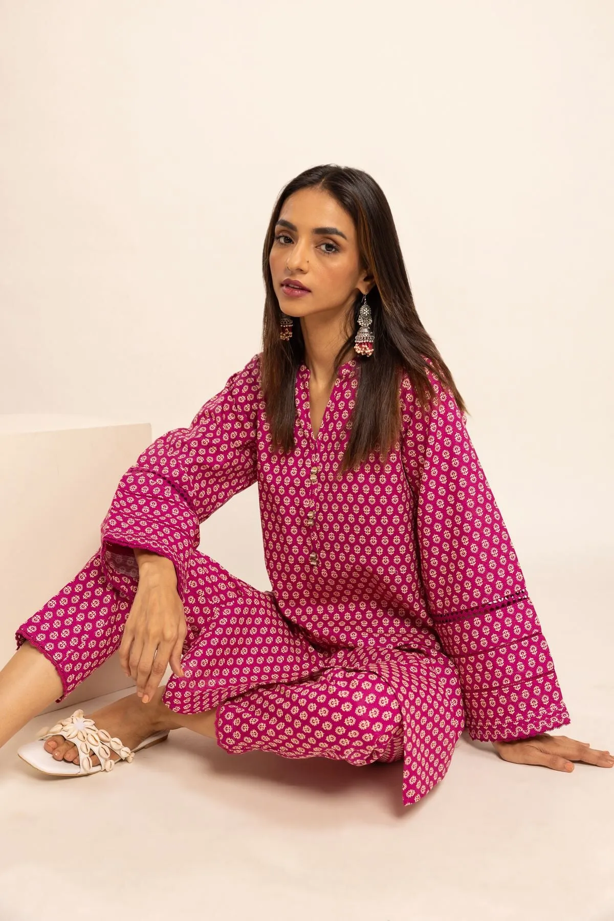 Khaadi Pink Classic Khaddar 2-Piece Suit