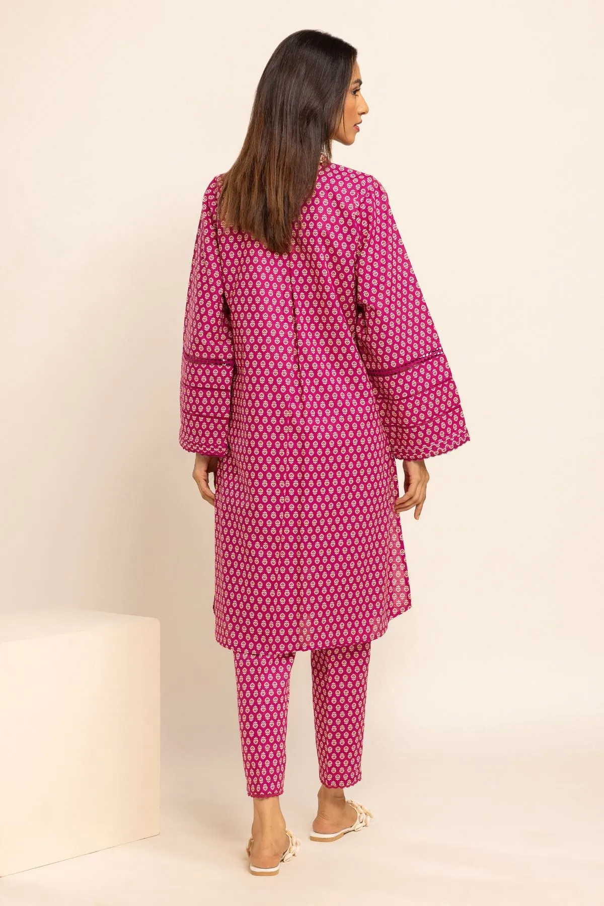 Khaadi Pink Classic Khaddar 2-Piece Suit