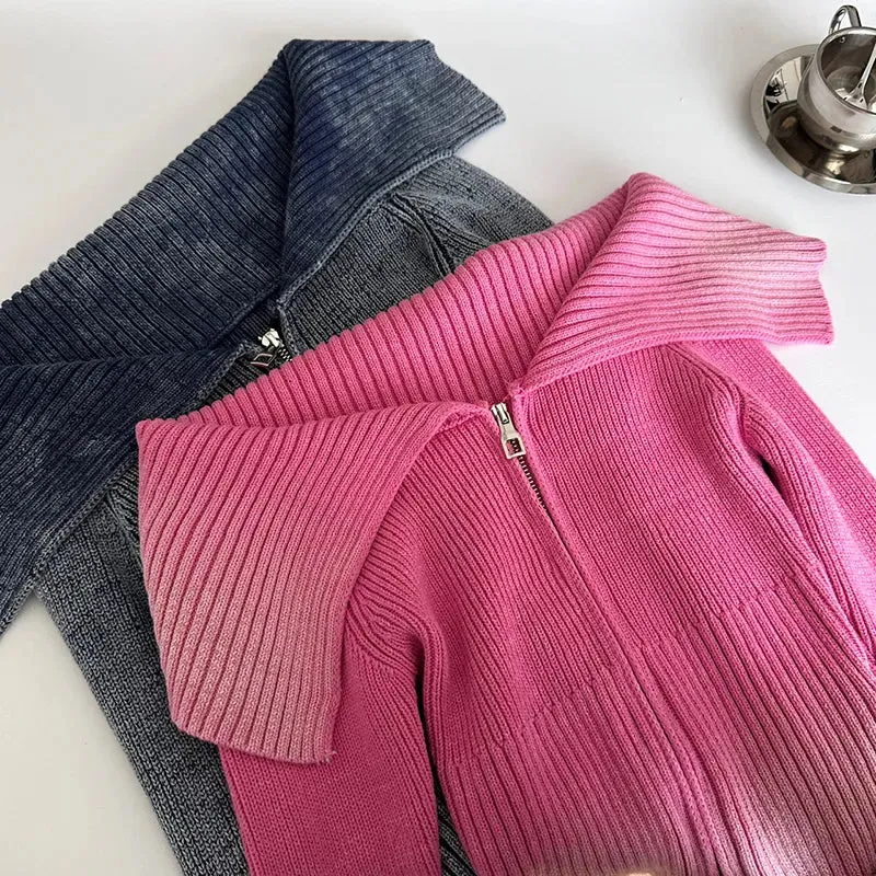 Lapel Zip-Up Knitted Top