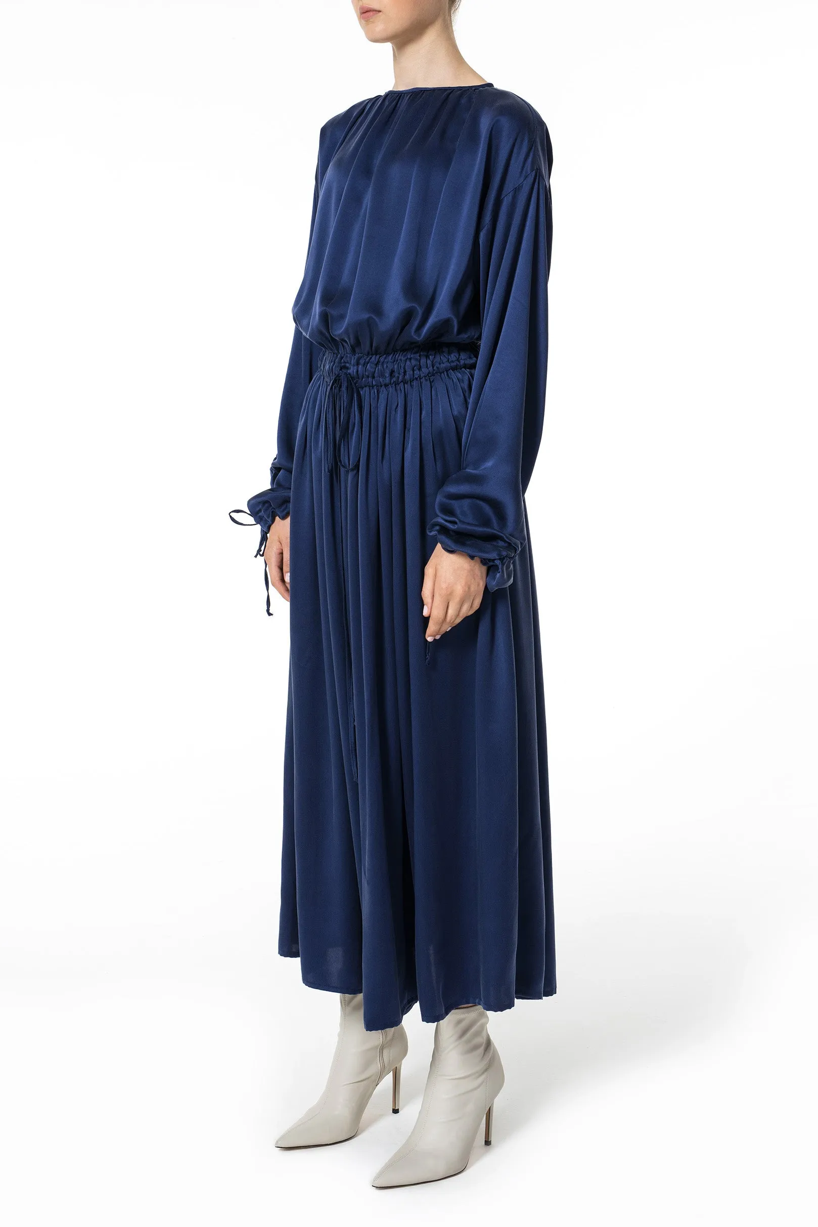 Phantasy silk dress