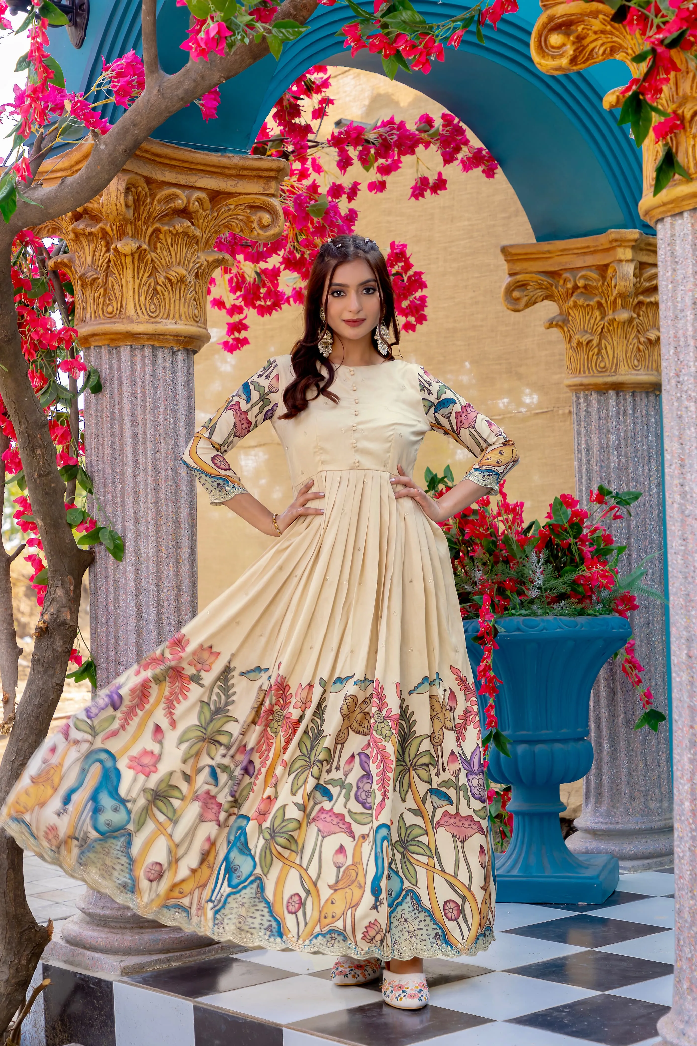 Women's Designer Party Wear Pure Silk Blend Kalamari Printed Gwon